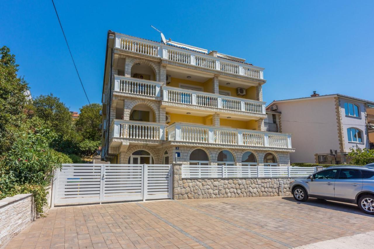 Appartement Ciara à Crikvenica Extérieur photo